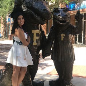 Meet your Posher, Milyn